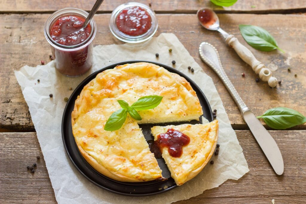 ニキビの原因となる食べ物は何ですか？